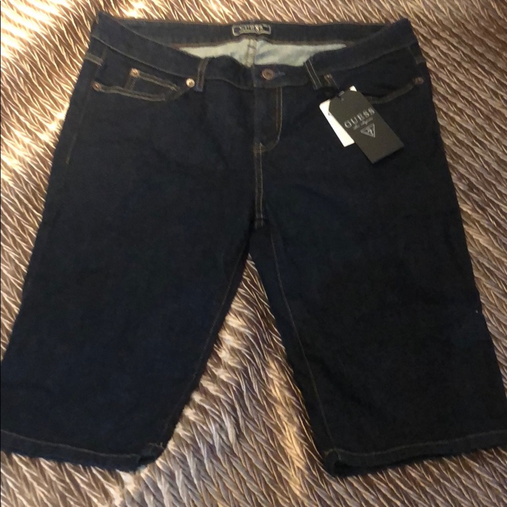 NWT Guess 3/4 Bermuda jean shorts size 32